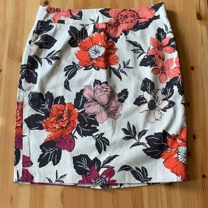 Ann Taylor Petite Floral Pencil Skirt
